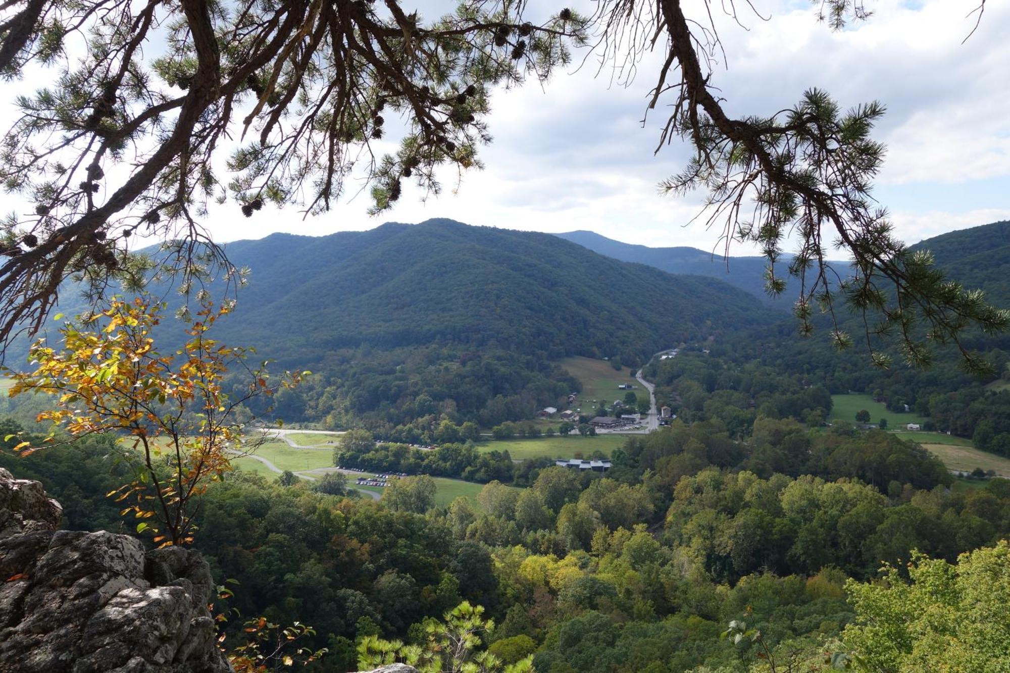 Villa The Renovated Barn At Seneca Rocks Esterno foto